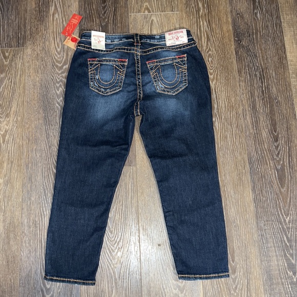 True Religion capri’s - Brand New With Tags - Picture 7 of 8